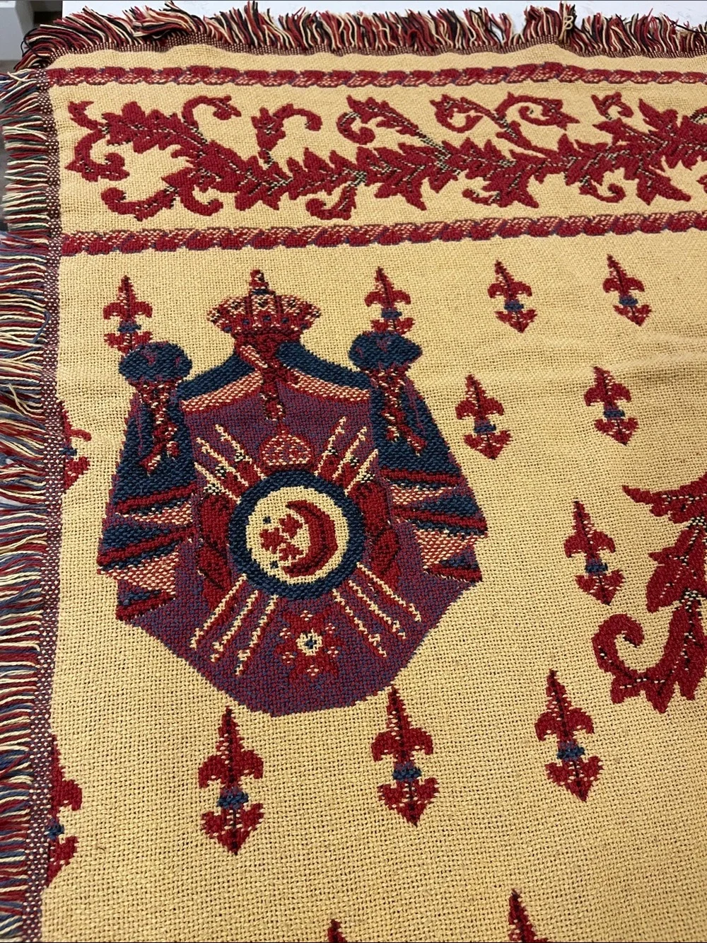 Vintage Goodwin Weavers Royal Arms Throw/Blanket